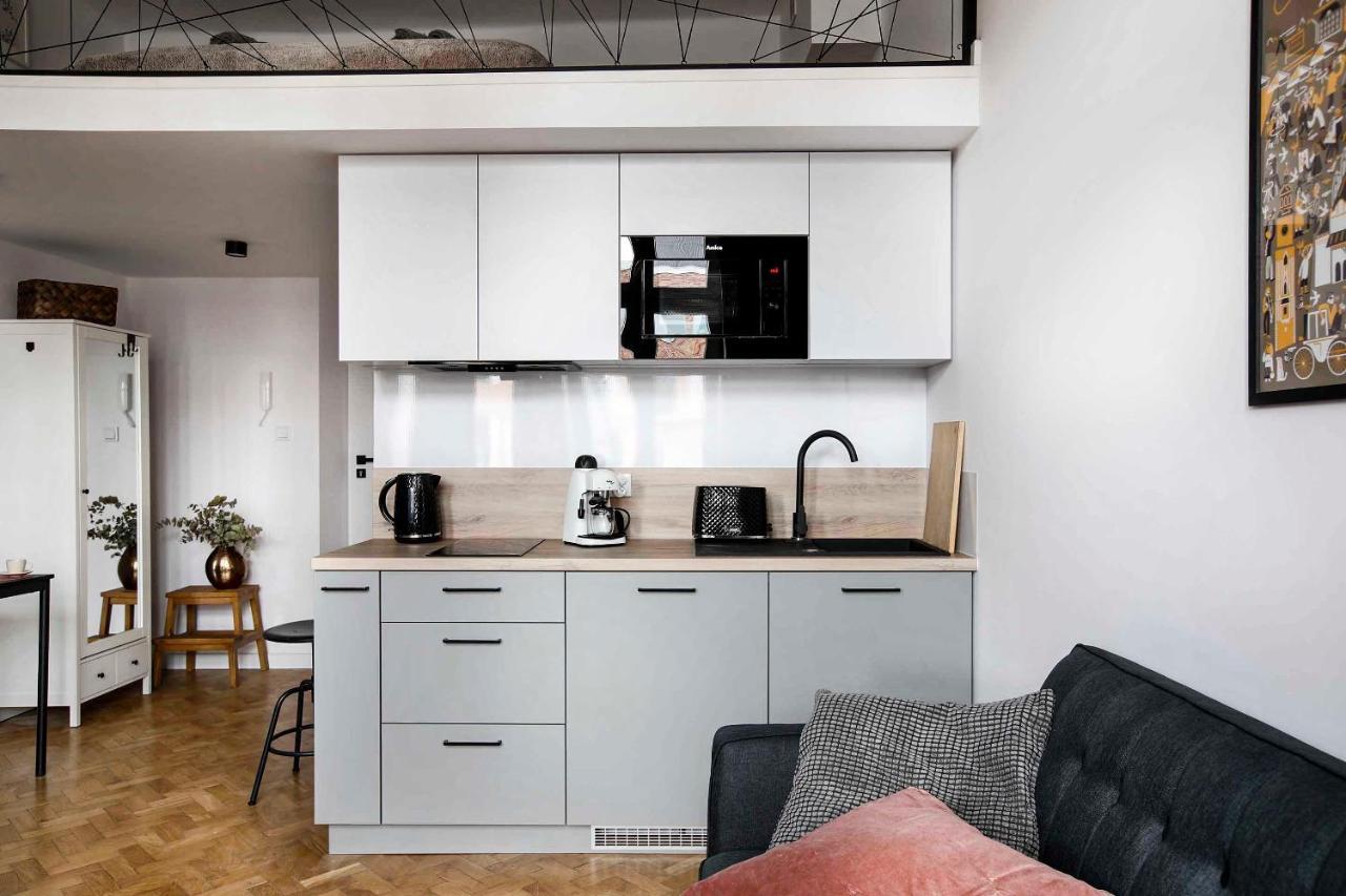Charming Studio With Kitchen - Old Town, Main Station Krakow Exterior photo